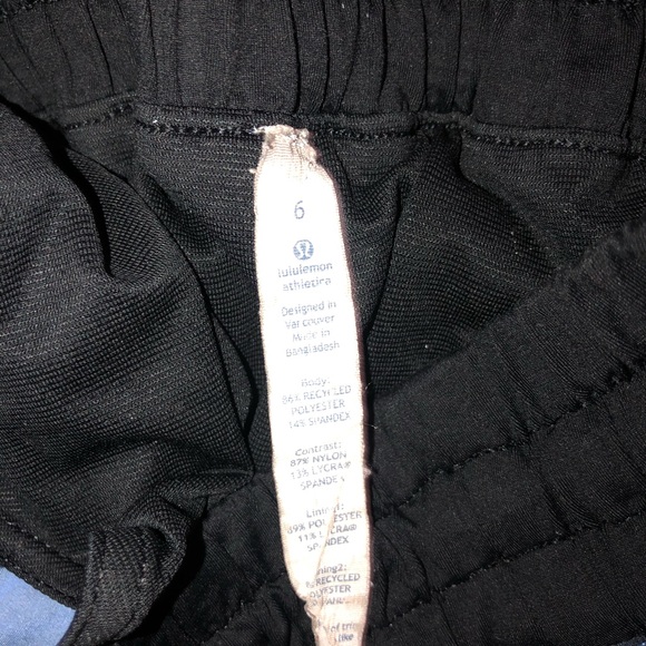 Lululemon shorts - Picture 4 of 4